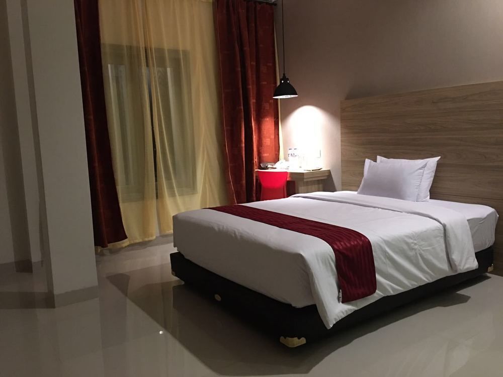 Cherry Homes Express Hotel Bandung Exterior photo